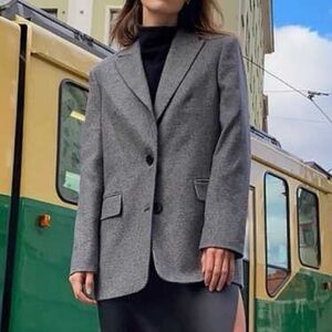 Aritzia Wilfred Tweed Blazer